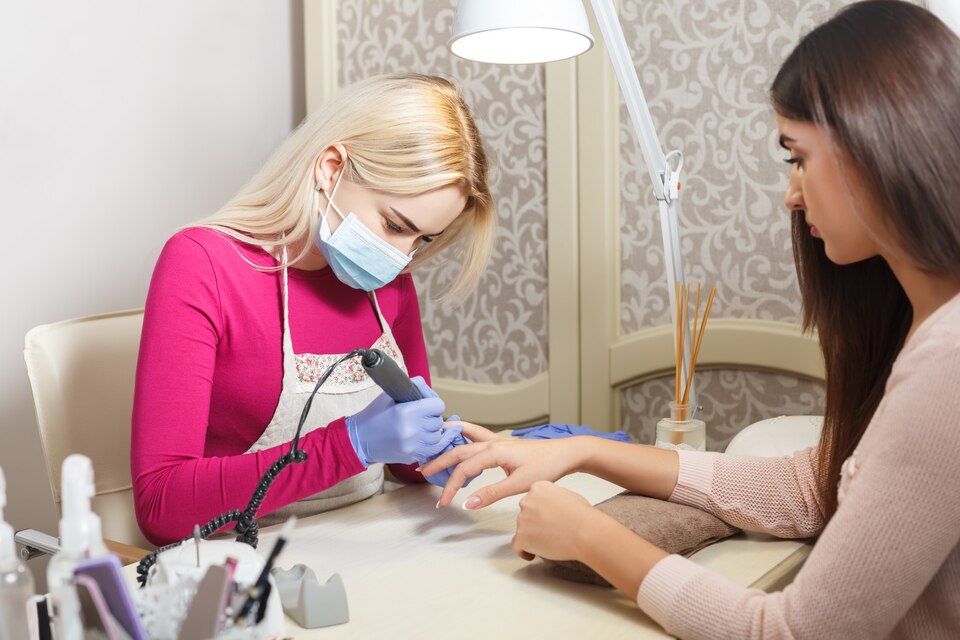 Sütçüler Manikürcü